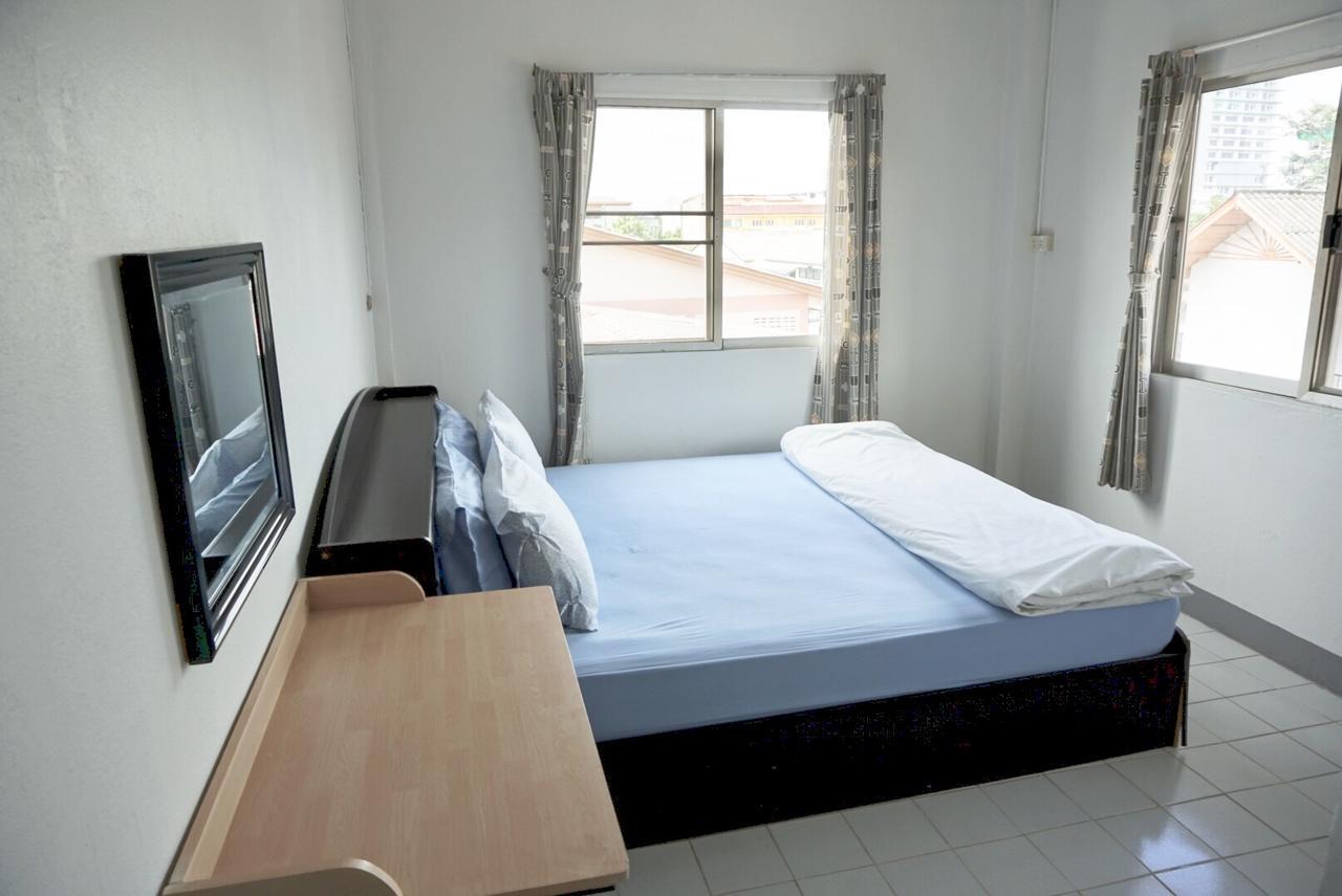 Tourist Inn Chiang Rai Bagian luar foto
